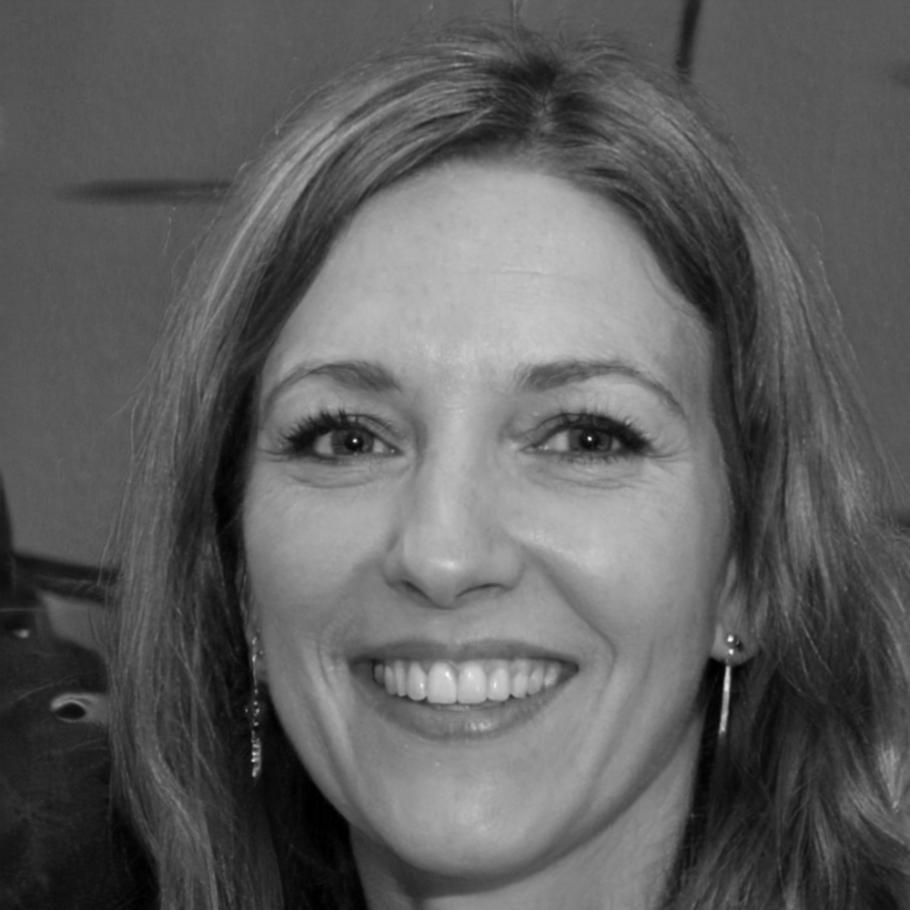 Miranda Castellanos, Investment Strategy Specialist